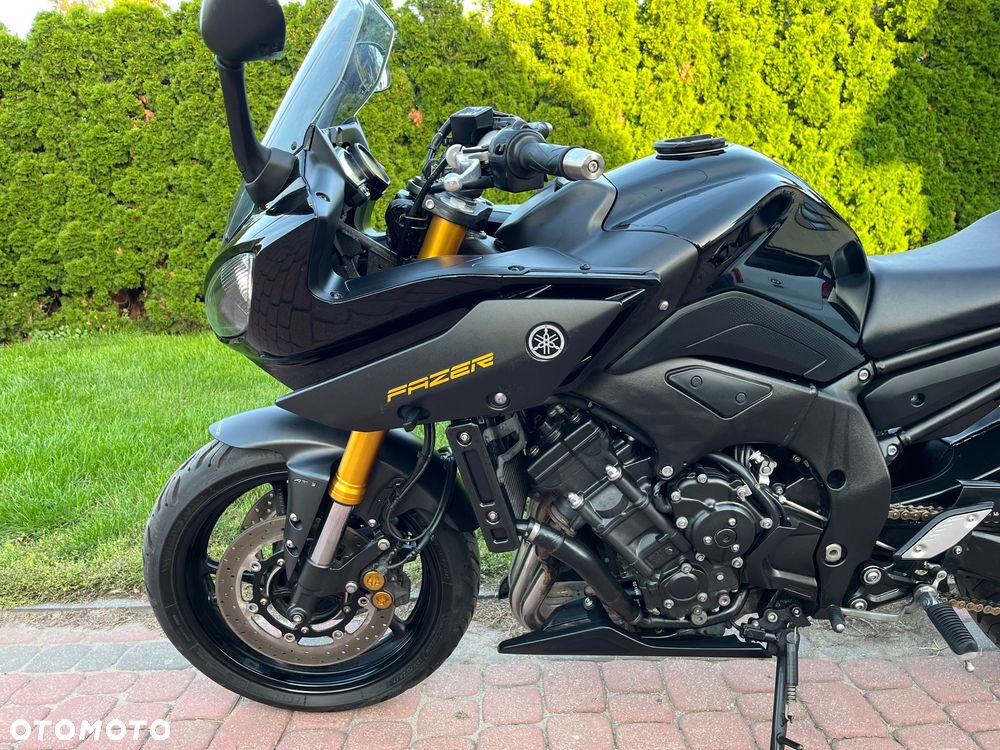 Yamaha FZ8 - 25