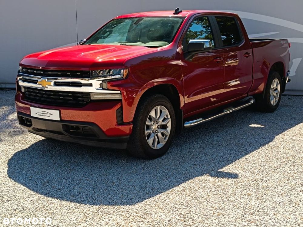 Chevrolet Silverado - 2