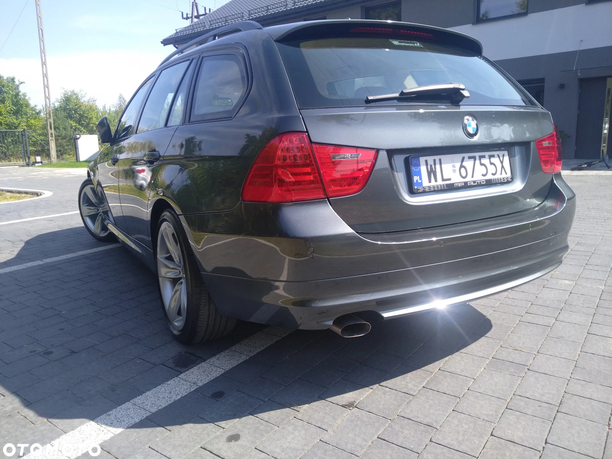 BMW Seria 3 318d DPF Touring - 3