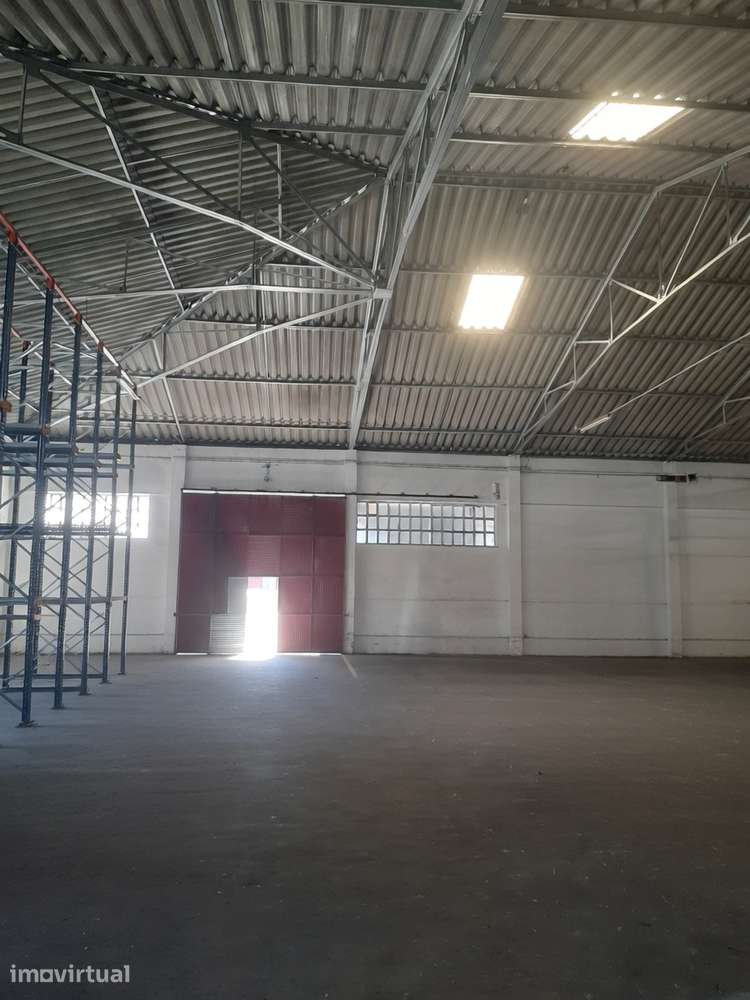 Armazém Licença Industrial com 1800m2 Espinho - Grande imagem: 5/8