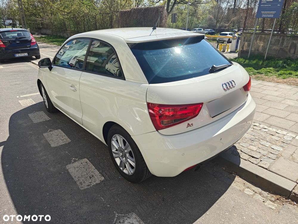 Audi A1 3-drzwiowe 1.6 TDI Ambition - 5