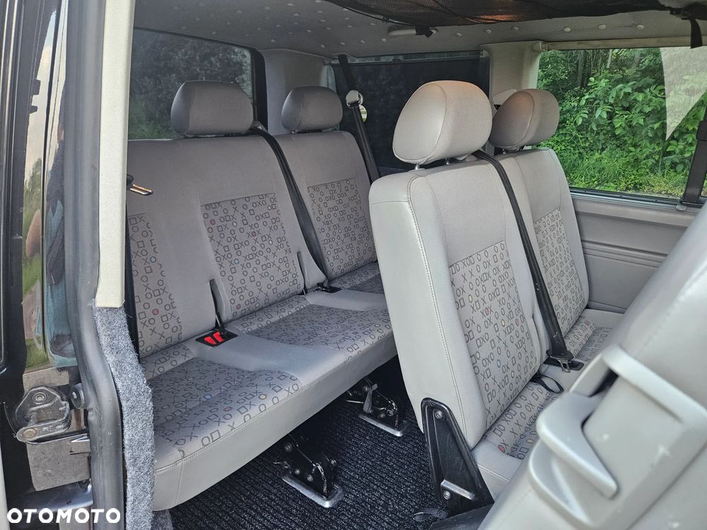 Volkswagen Caravelle L1 - 22
