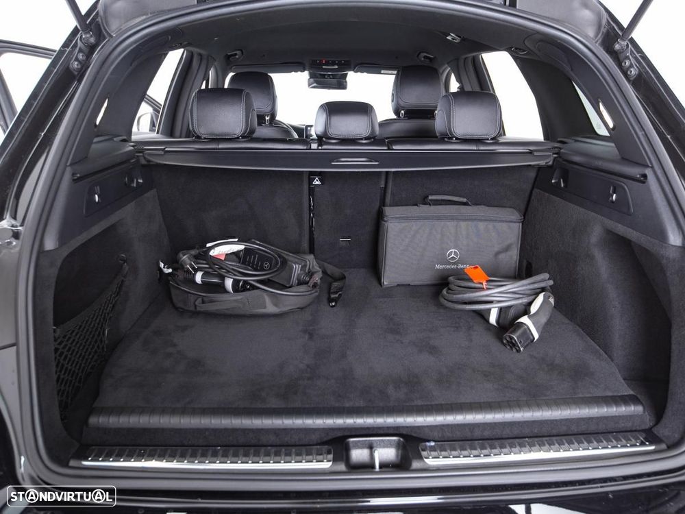 Mercedes-Benz GLC 300 d 4Matic - 11