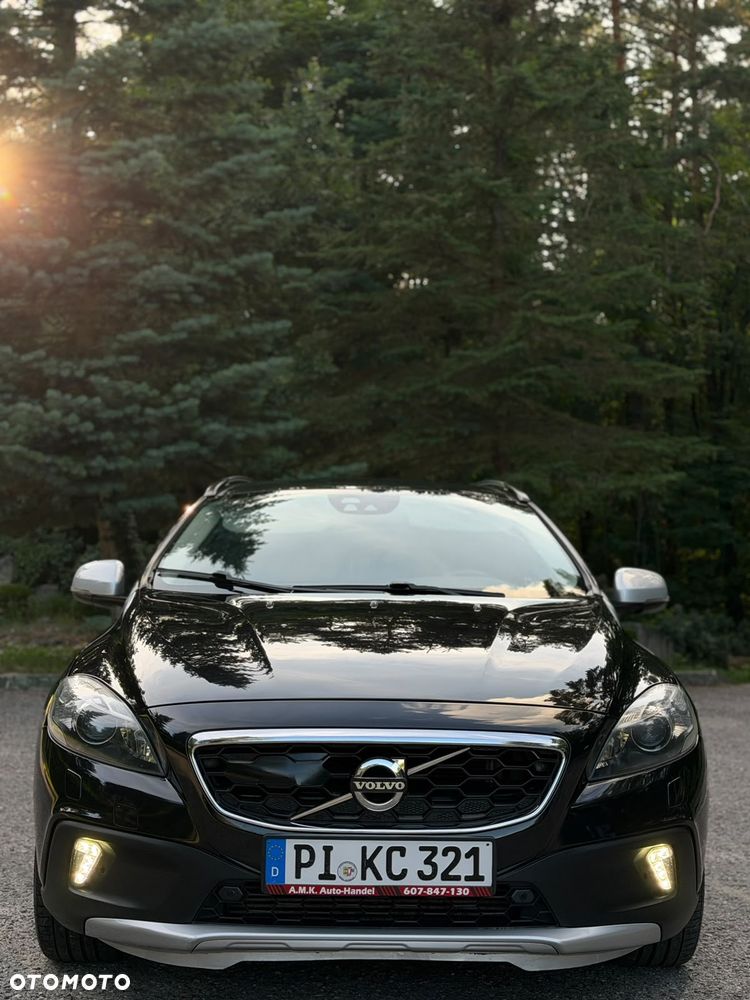 Volvo V40 Cross Country - 5