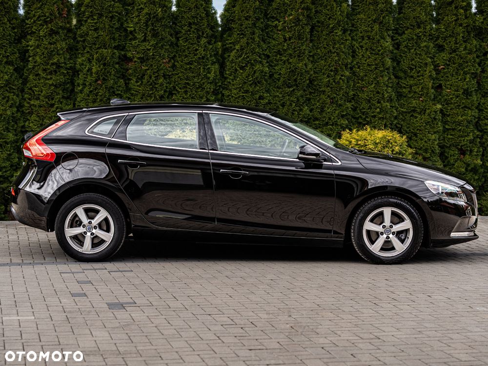 Volvo V40 D2 - 5