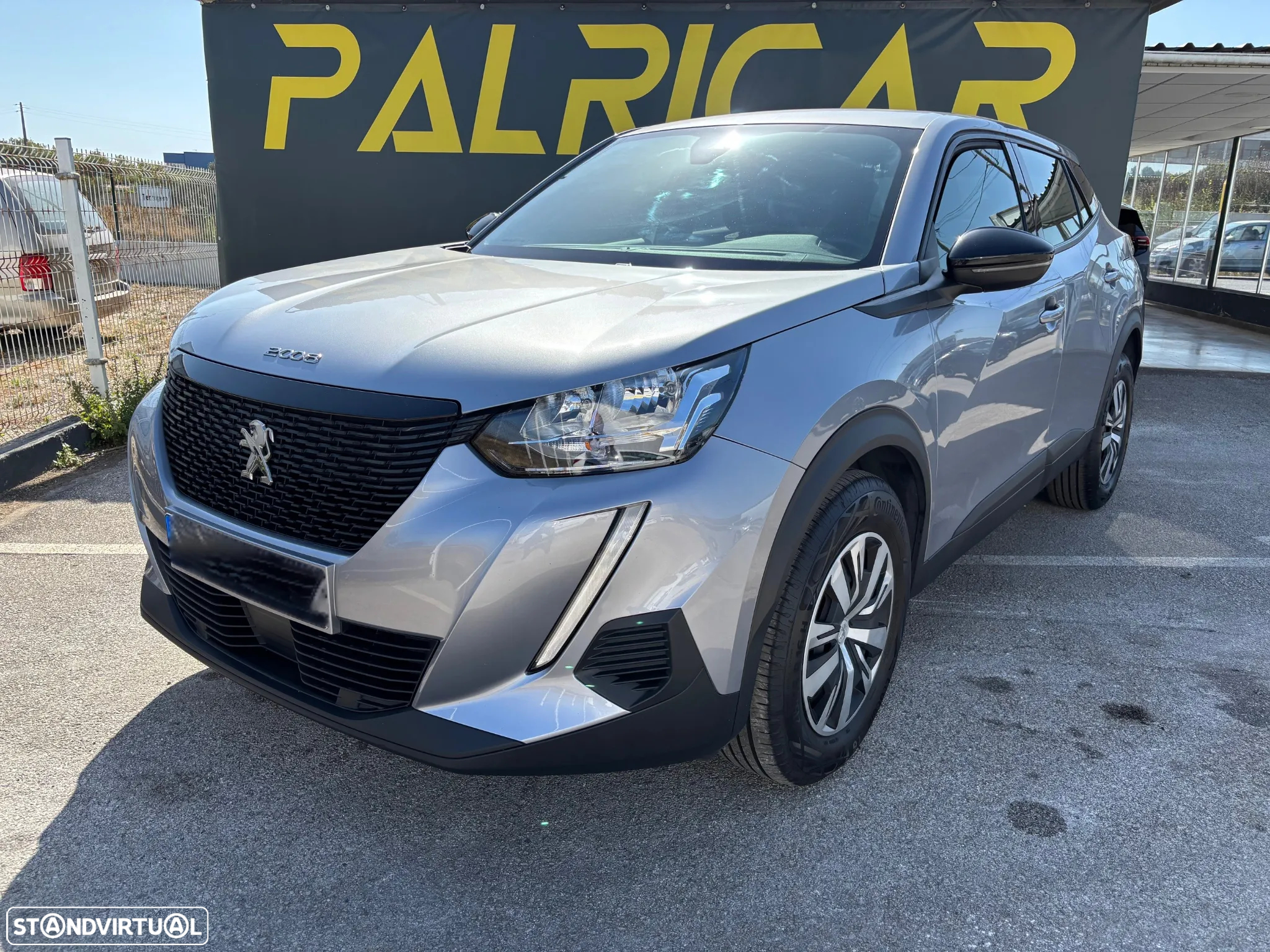 Peugeot 2008 1.2 PureTech Active Pack - 3