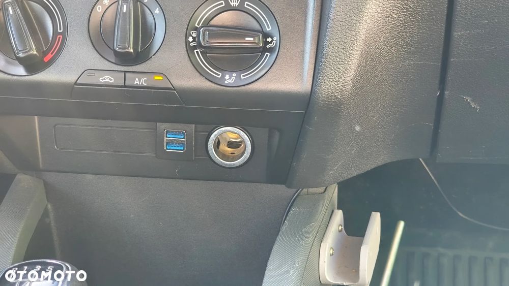Skoda Fabia 1.0 TSI Active - 21