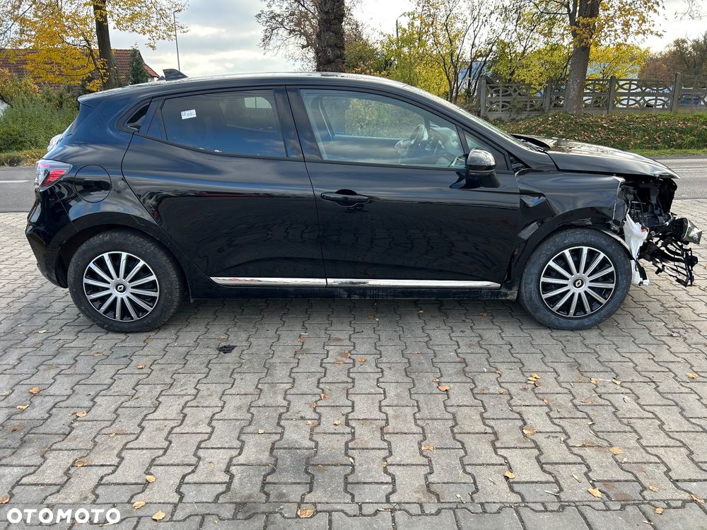 Renault Clio - 37
