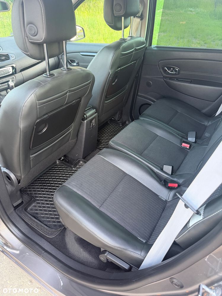 Renault Scenic 1.6 dCi Energy Bose Edition - 8
