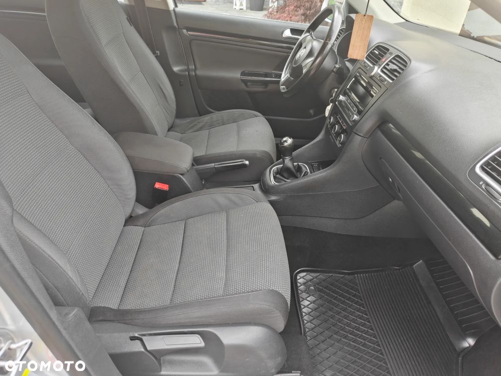 Volkswagen Golf 1.6 TDI Comfortline - 12