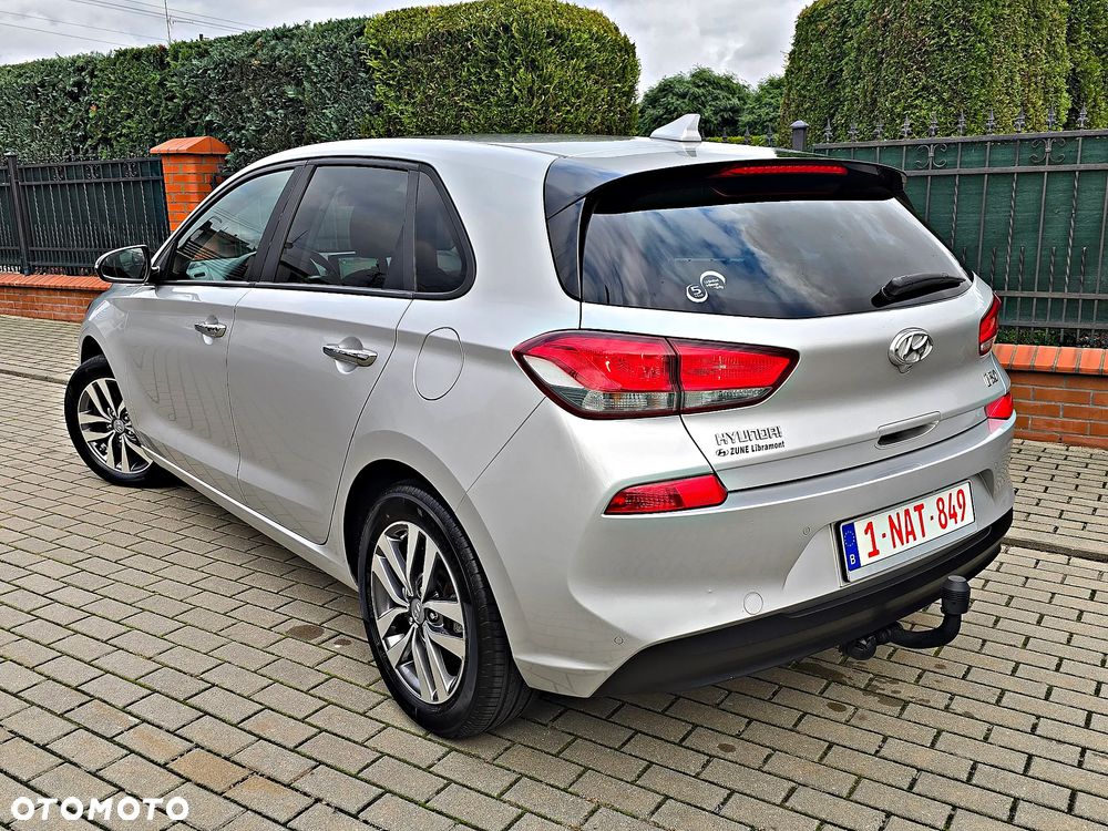 Hyundai i30 1.6 CRDI Fifa World Cup Edition - 15
