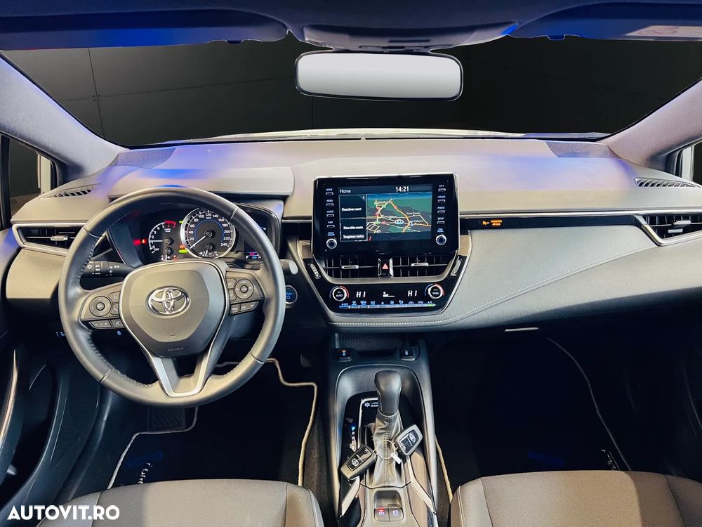 Toyota Corolla 1.8 HSD Business - 9