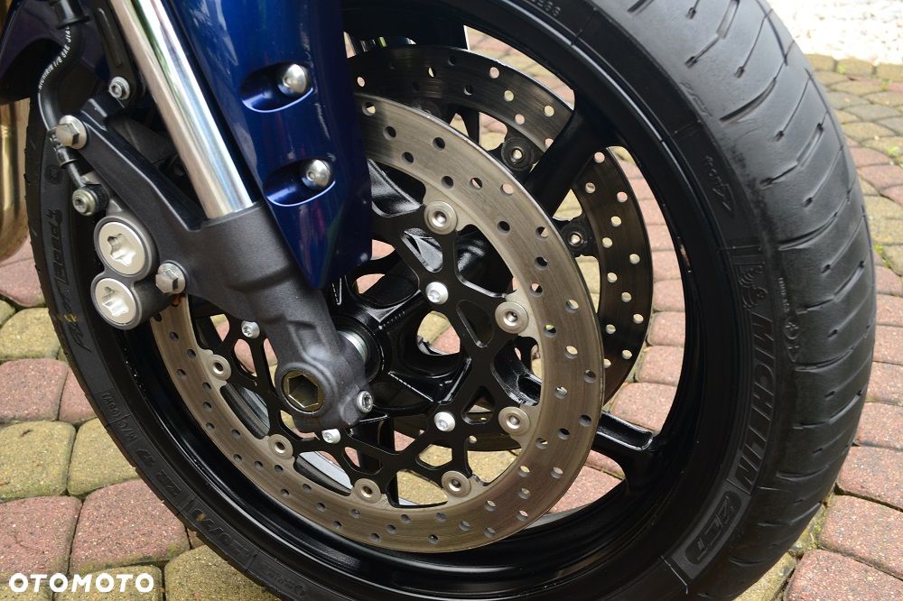 Yamaha FZ - 9
