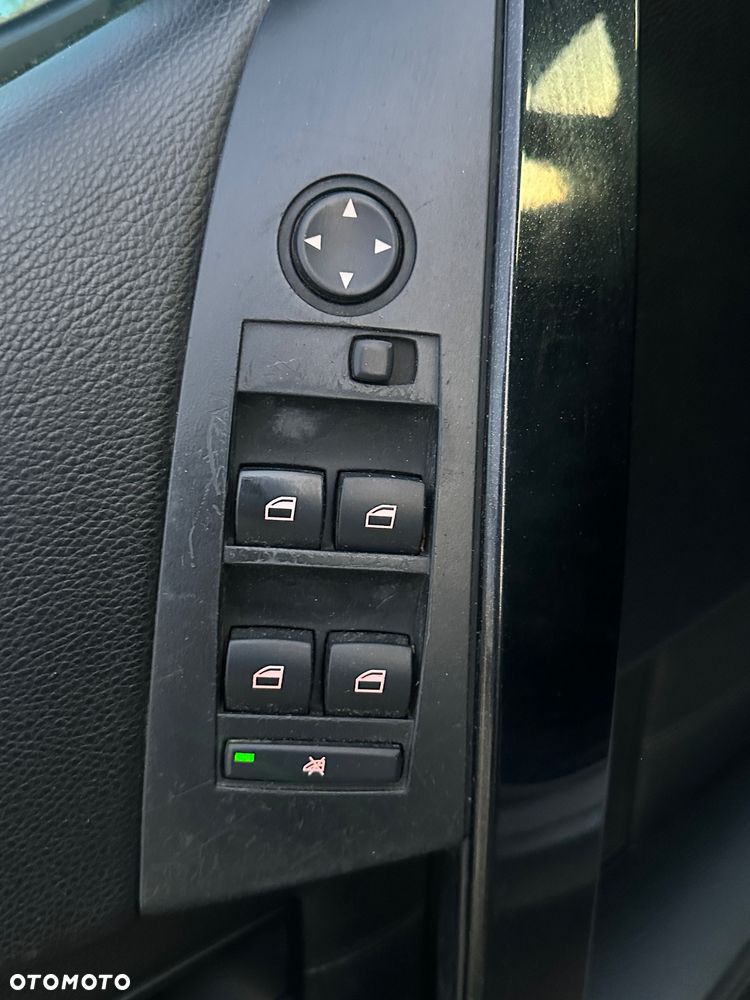 BMW Seria 5 - 18
