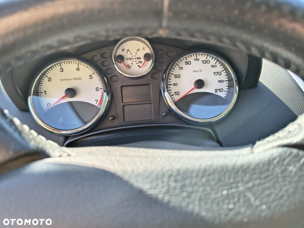 Peugeot 207 1.4 Trendy - 5