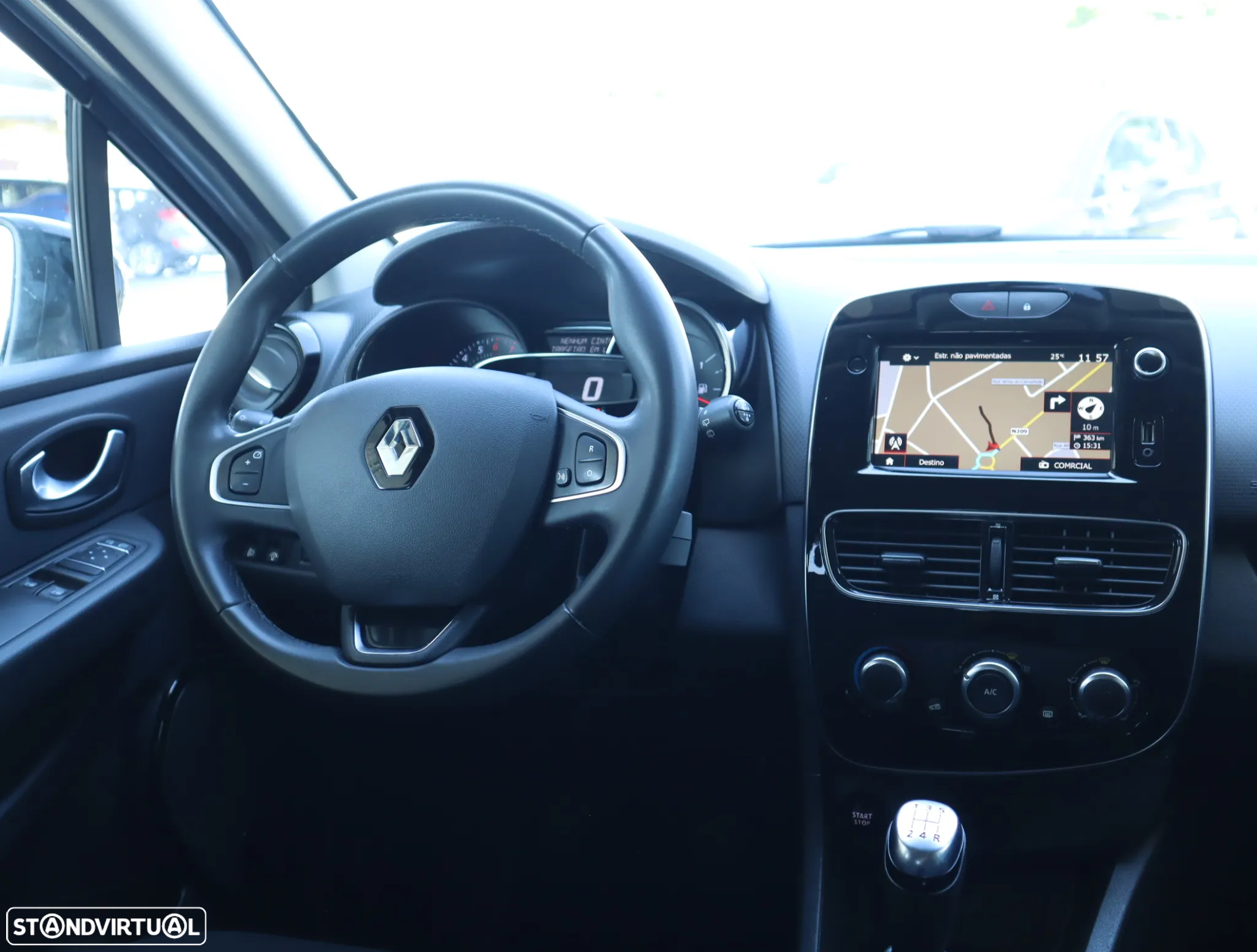 Renault Clio Sport Tourer 0.9 TCe Limited - 47
