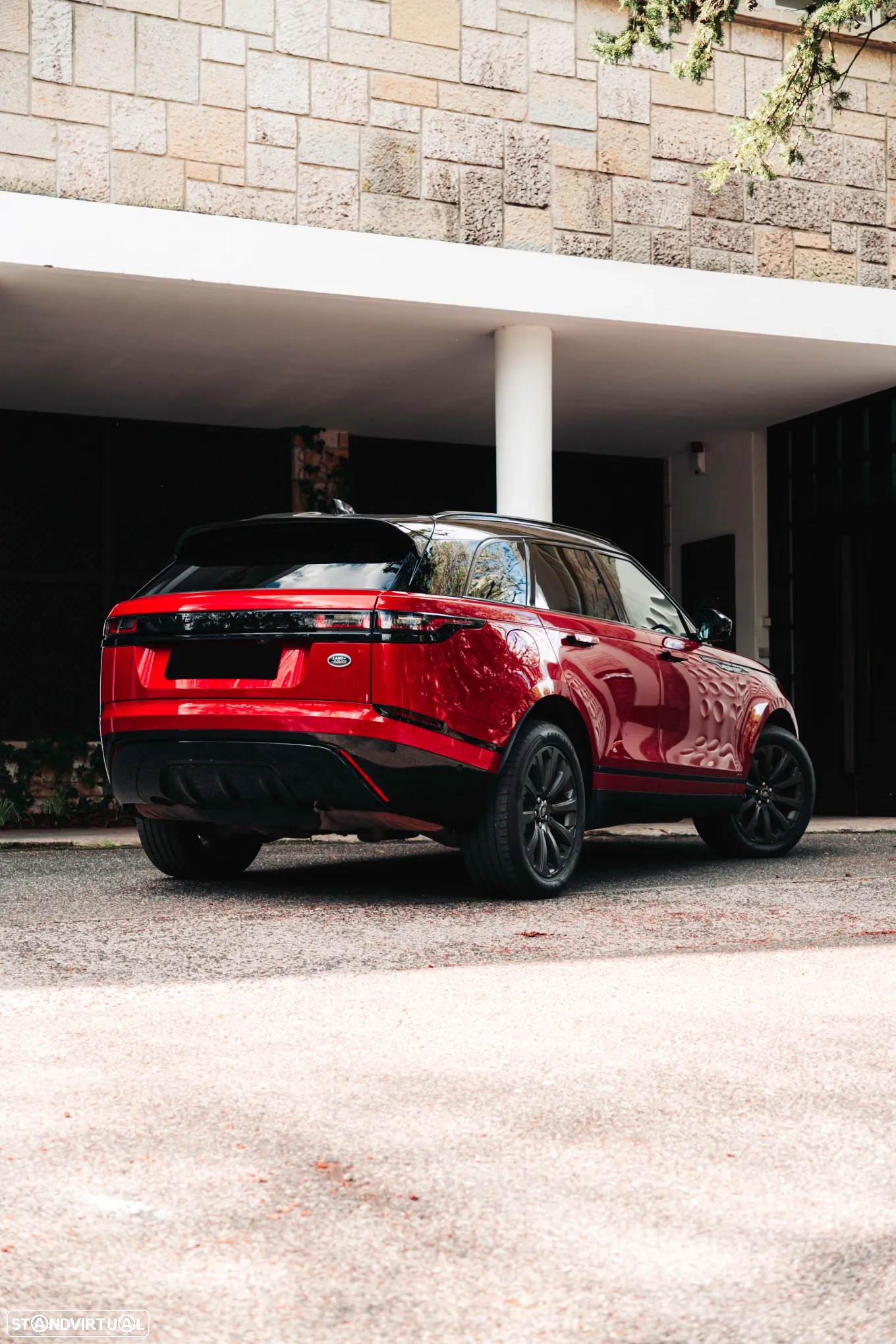 Land Rover Range Rover Velar 2.0 P400e AWD R-Dynamic - 22
