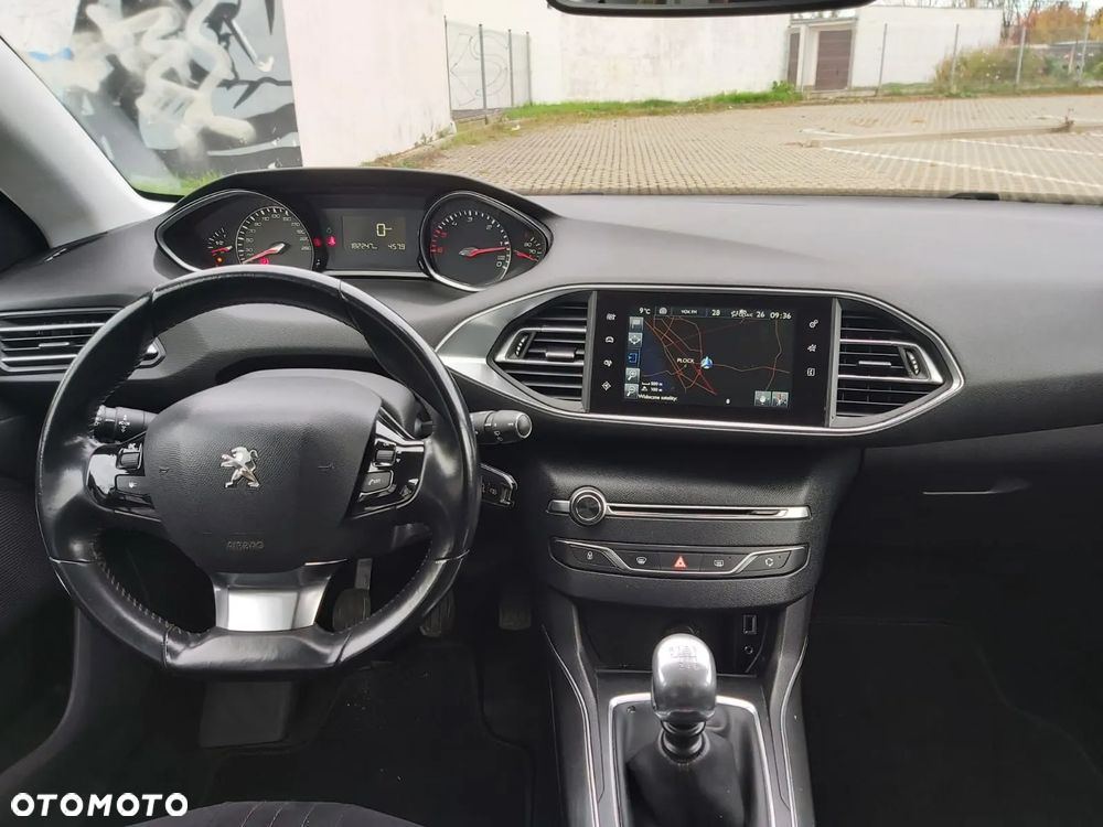 Peugeot 308 1.6 e-HDi Allure S&S - 30