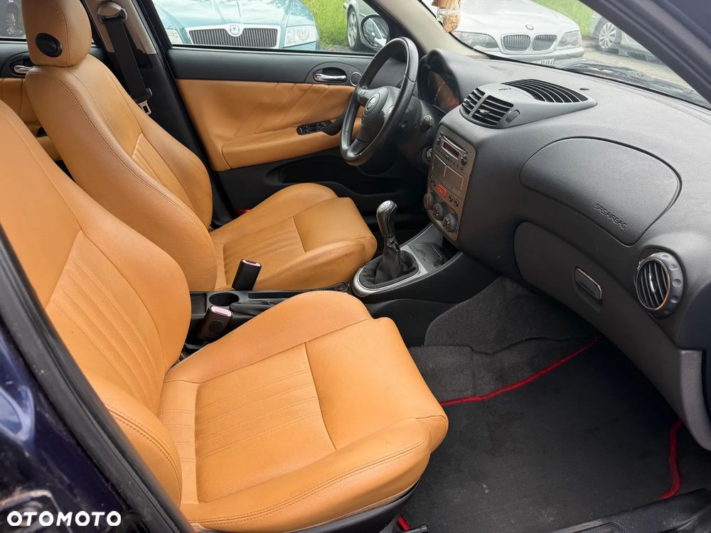 Alfa Romeo 147 1.6 Twin Spark 16V - 13