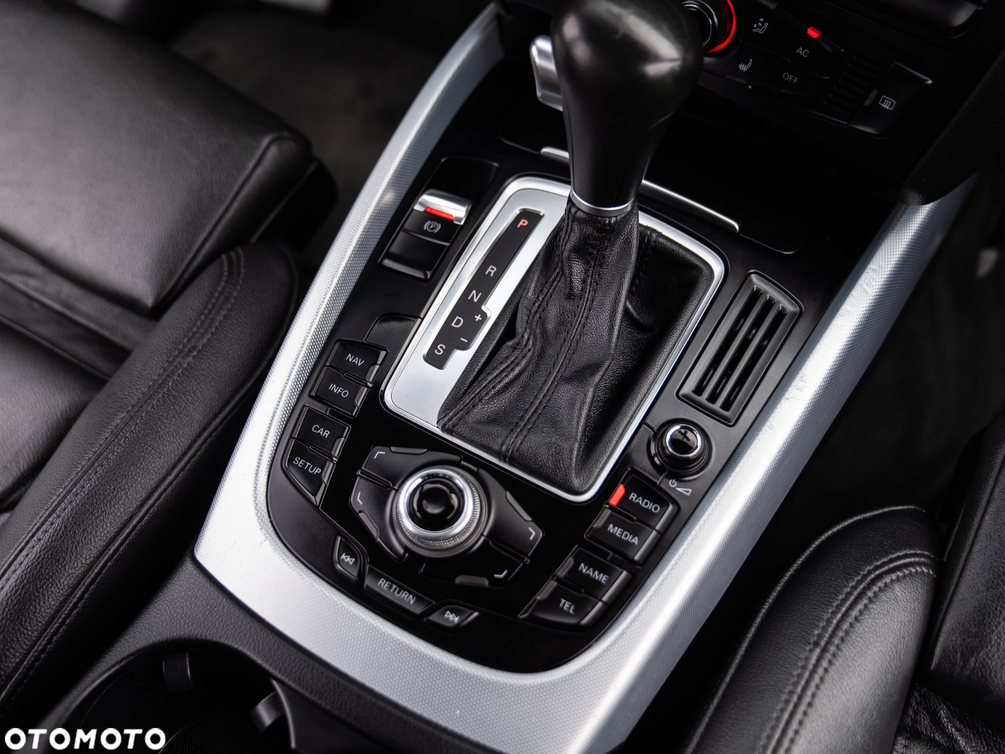 Audi Q5 2.0 TDI Quattro S tronic - 27