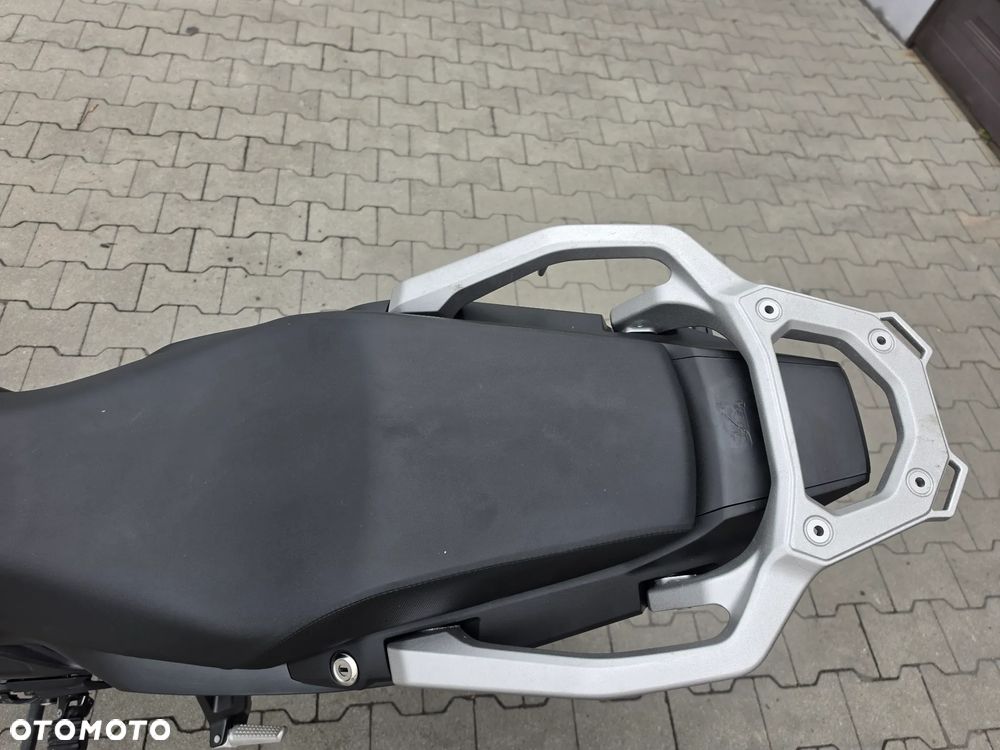 Honda XL - 32