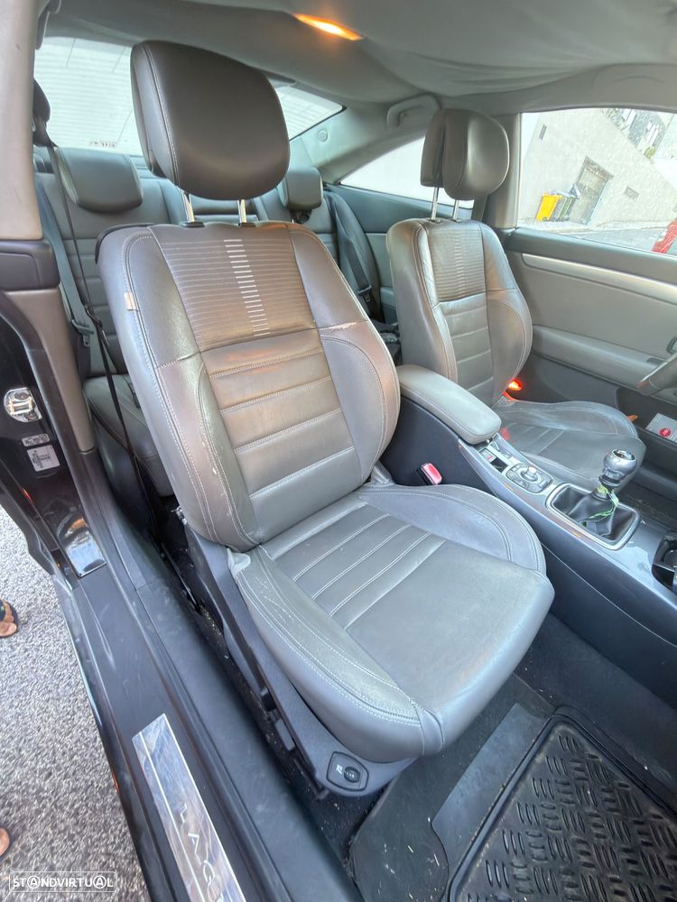 Renault Laguna Coupe 2.0 dCi GT 4Control - 7