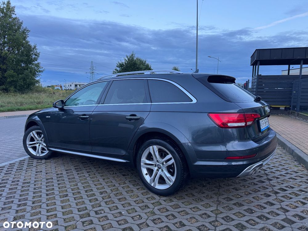 Audi A4 Allroad 2.0 TDI Quattro S tronic - 10