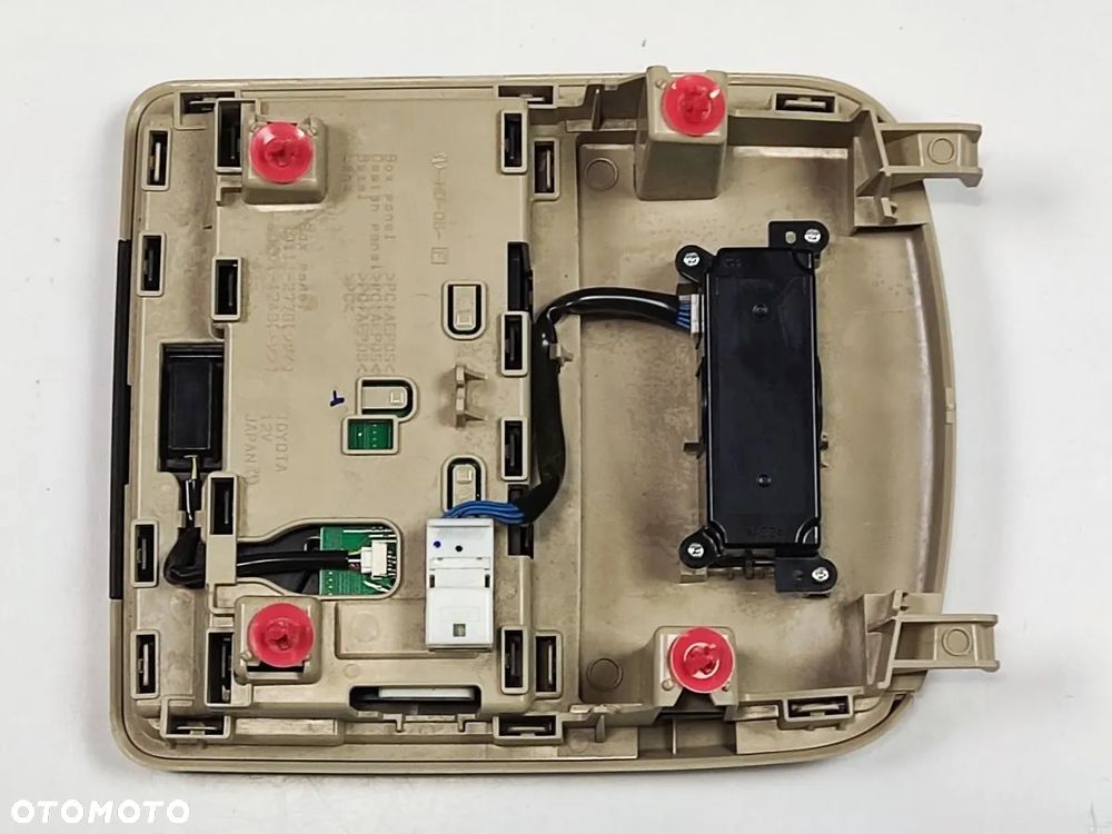 TOYOTA CAMRY od 2019r Lampka Podsufitki - 3