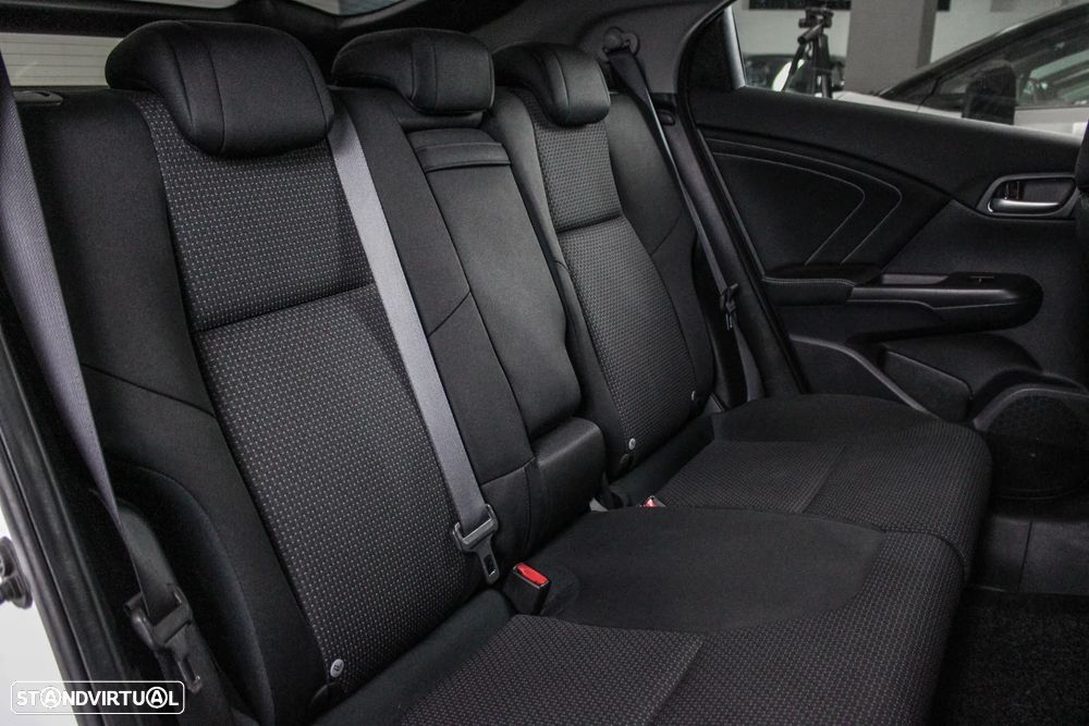 Honda Civic 1.4 i-VTEC Elegance - 17