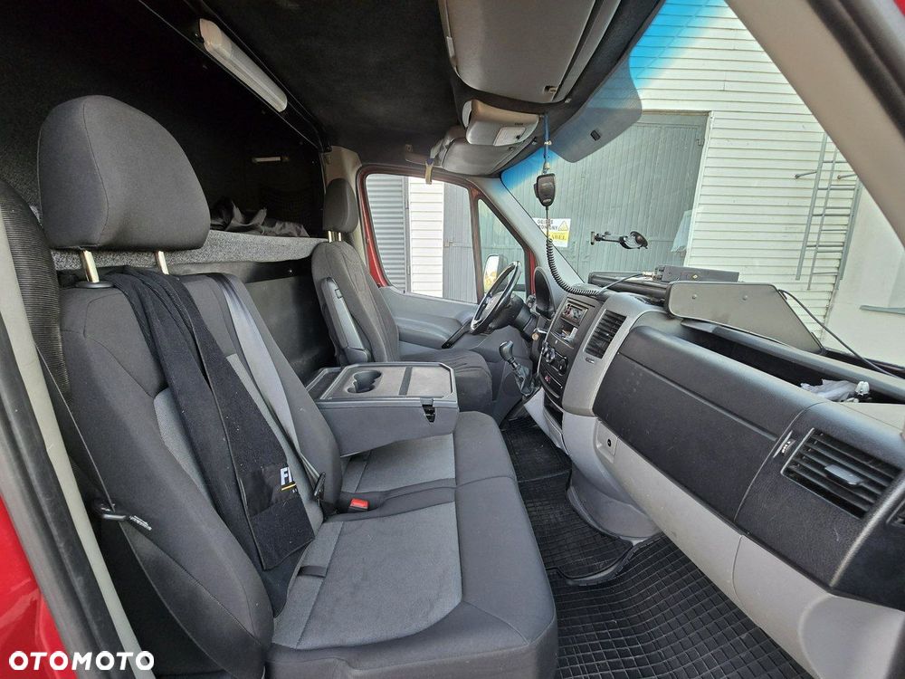 Mercedes-Benz Sprinter - 4