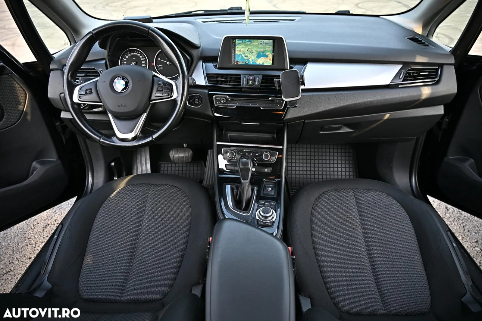BMW Seria 2 - 16