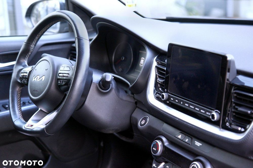 Kia Stonic 1.0 T-GDI GT Line - 16
