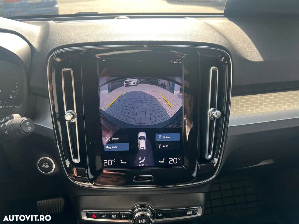 Volvo XC 40 Recharge T4 Twin Engine AT7 Inscription Expression - 8