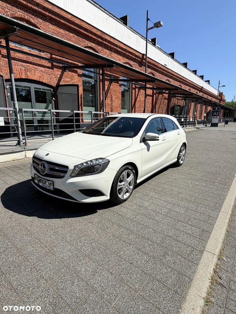 Mercedes-Benz Klasa A 180 7G-DCT - 4