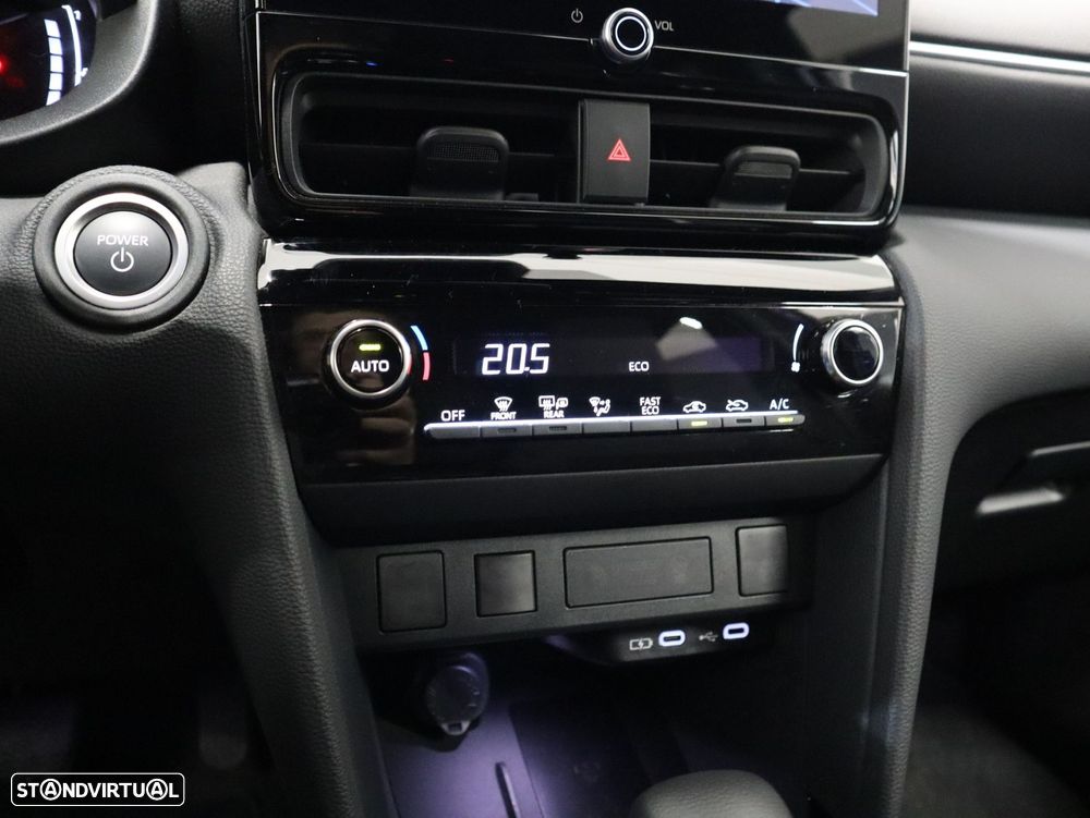 Toyota Yaris Cross - 19