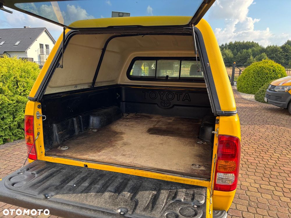 Toyota Hilux - 6