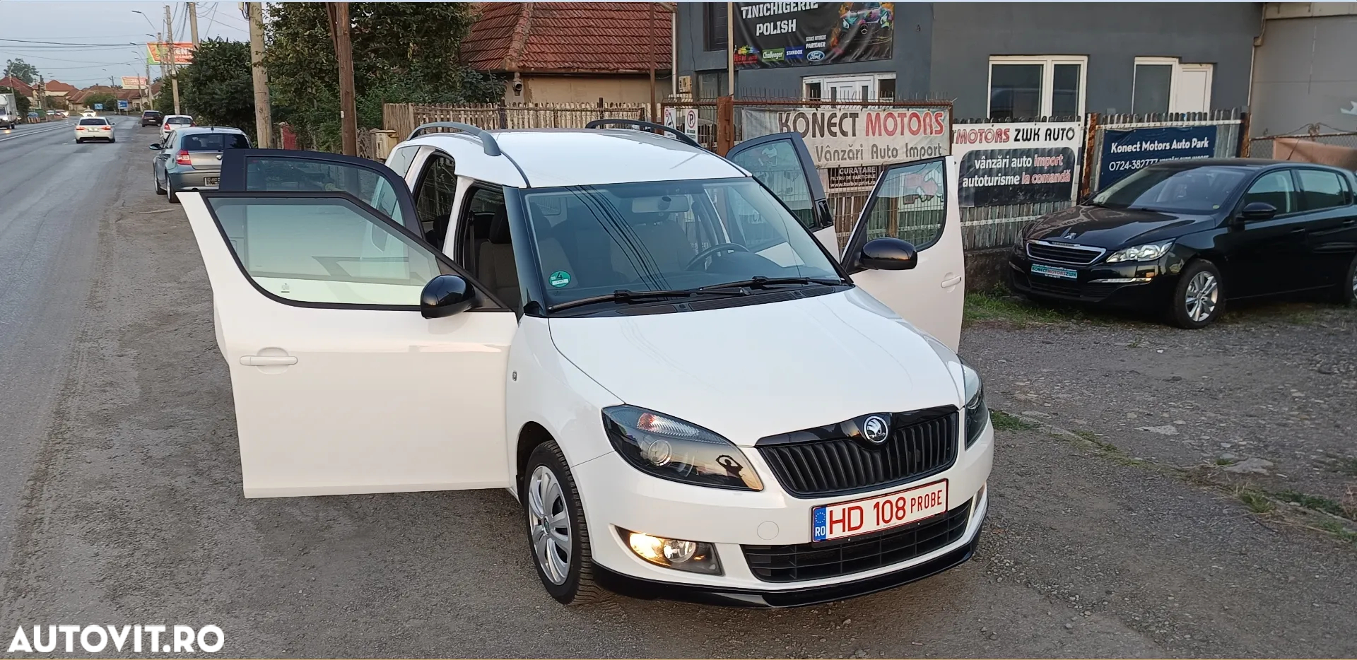 Skoda Roomster 1.2 TSI Noire - 26