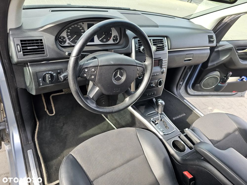 Mercedes-Benz Klasa B 200 CDI - 9