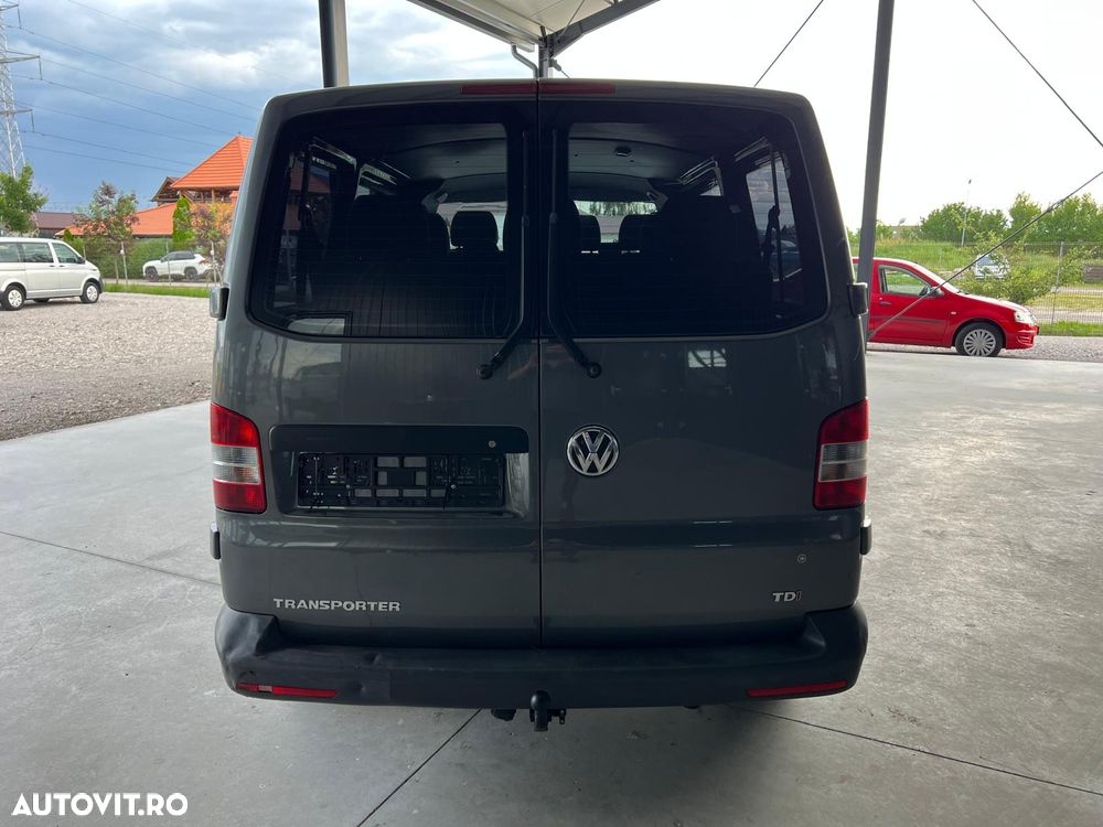 Volkswagen Transporter - 11