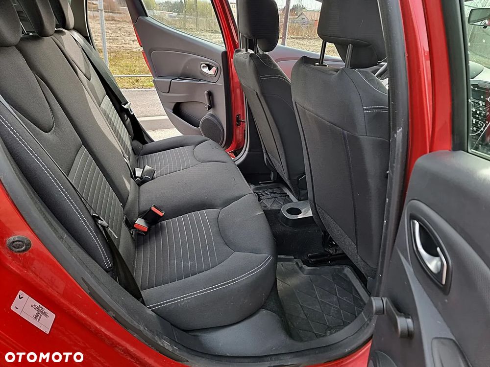 Renault Clio 1.2 16V 75 LIMITED - 8
