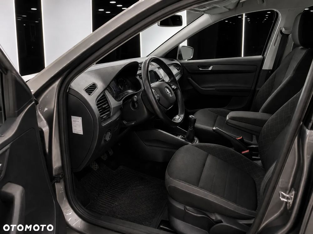 Skoda Fabia 1.0 TSI Ambition Plus - 6