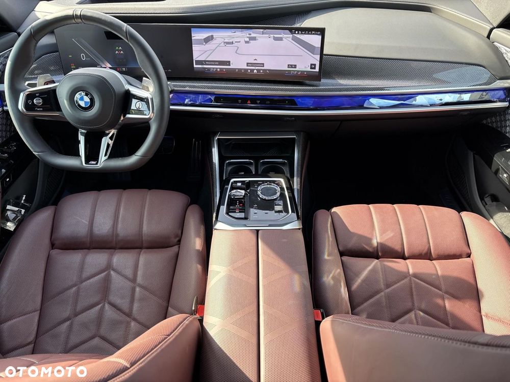 BMW Seria 7 - 10