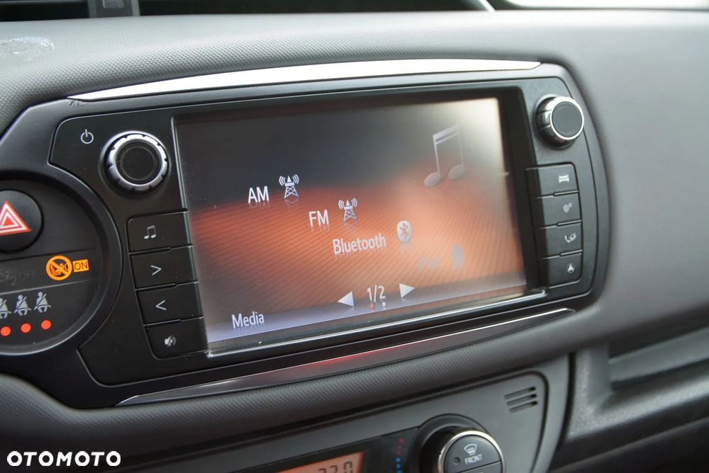 Toyota Yaris - 19