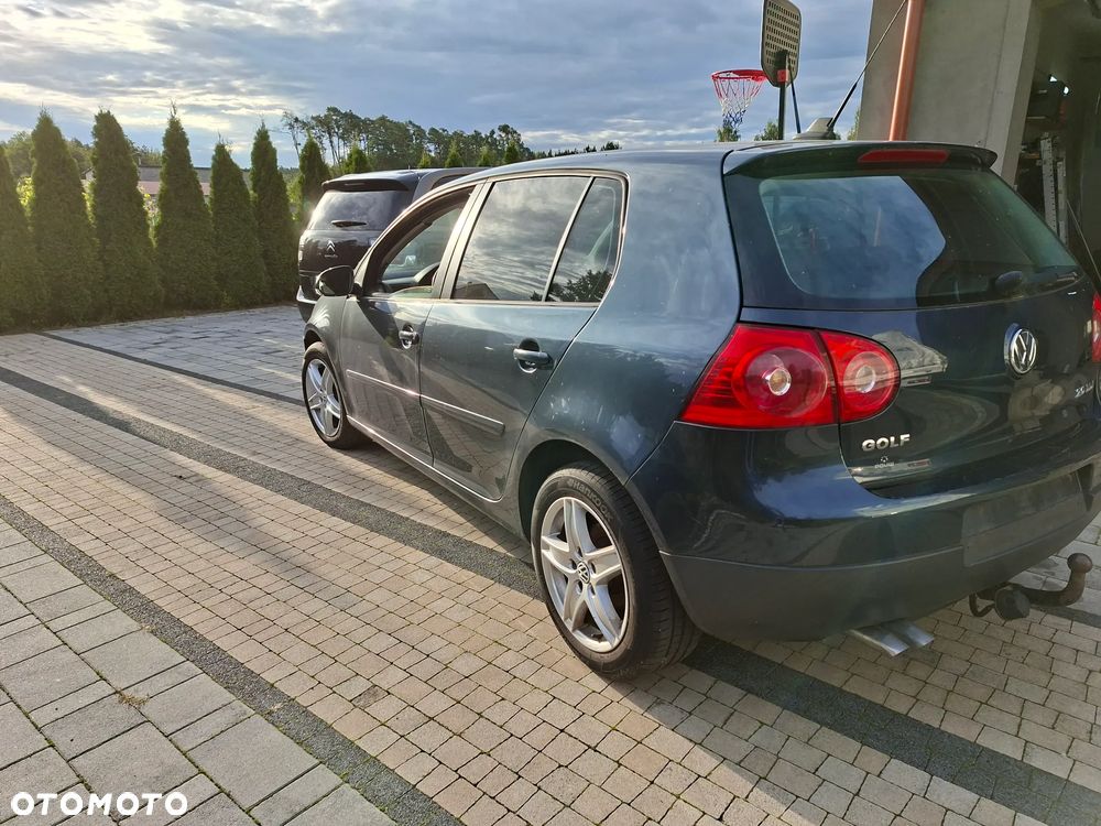 Volkswagen Golf 2.0 TDI Comfortline - 3