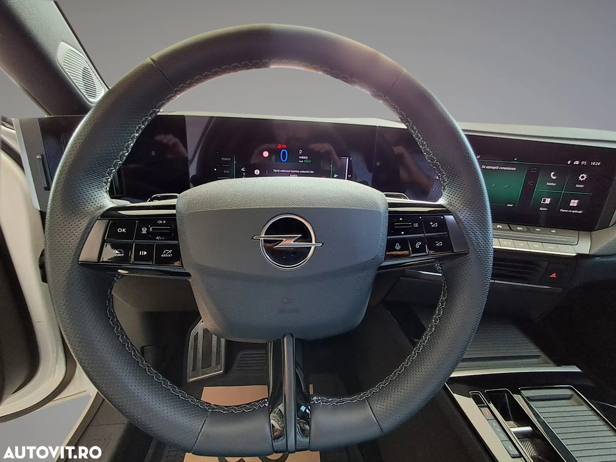 Opel Astra Sport Tourer 1.6L Turbo PHEV AT8 GSe - 10