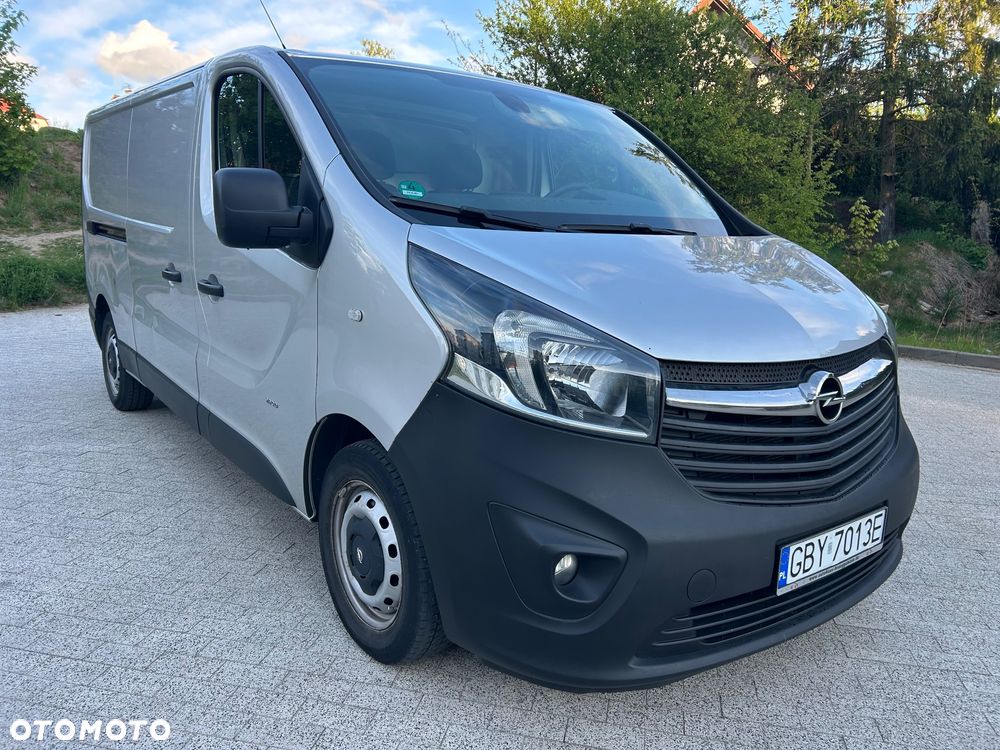 Opel Vivaro Long - 1