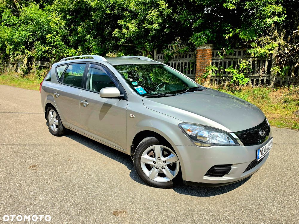 Kia Ceed 1.4 Comfort - 22