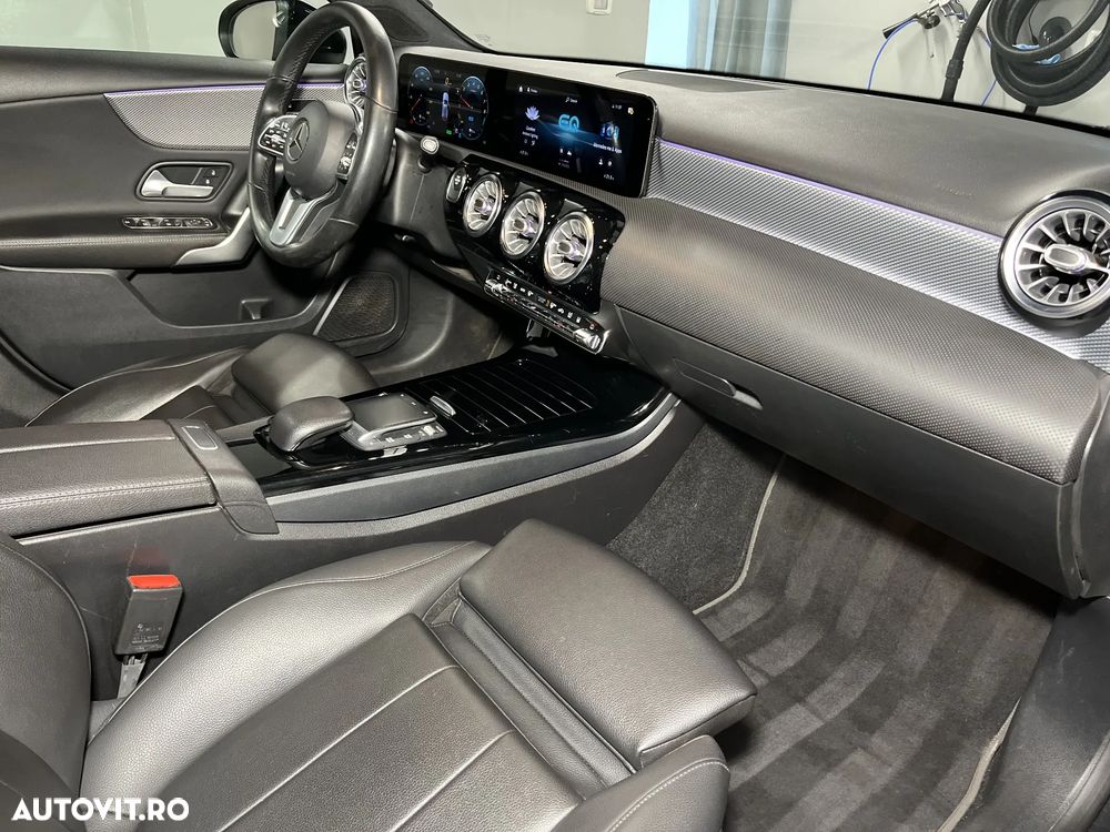 Mercedes-Benz A 250 e 8G-DCT Progressive - 16
