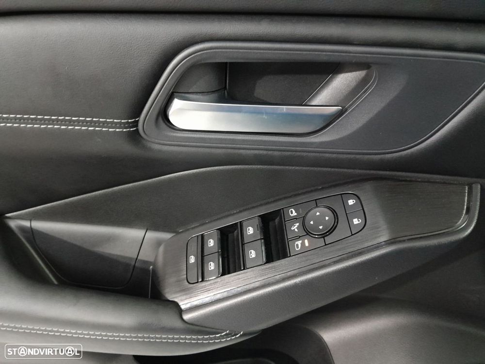 Nissan Qashqai 1.3 DIG-T Acenta LED+R - 15