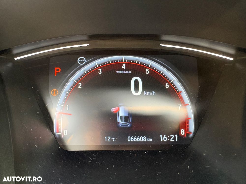 Honda Civic 1.5 VTEC Turbo CVT Sport Plus - 11